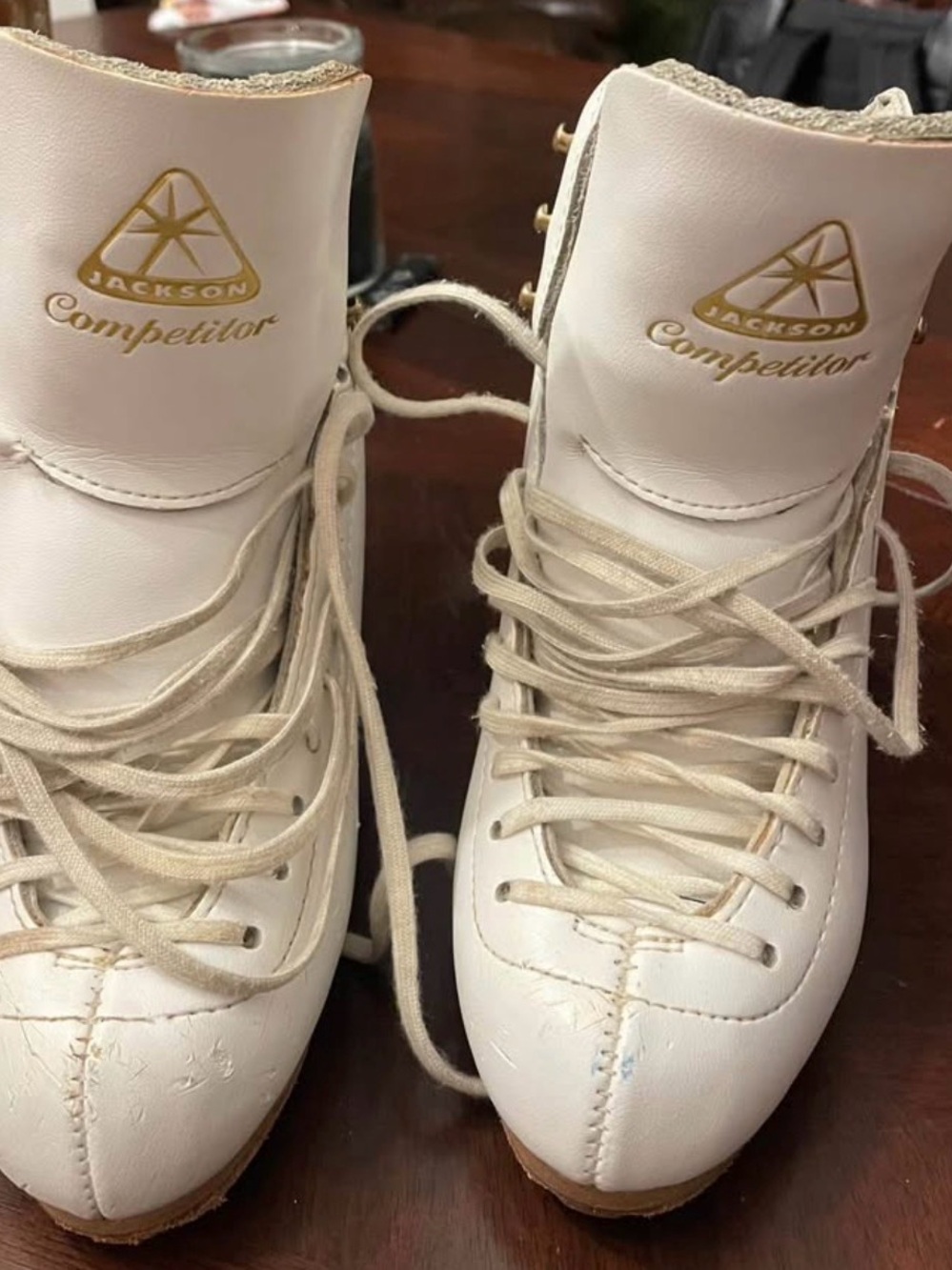 Jackson Competitor Figure Skates 2371 Size 3 C Width